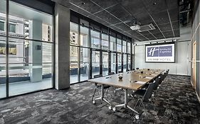 Holiday Inn Express Adelaide City Centre By Ihg